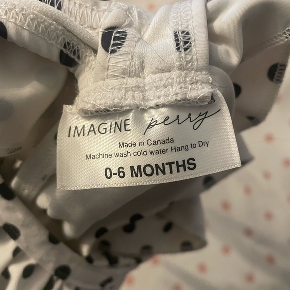 Imagine Perry family swimsuit set as seen on Jillian Harris - Picture 10 of 12